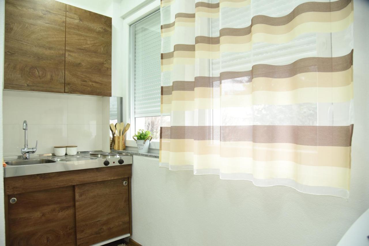 Apartmani Sofronic Loznica 1 Buitenkant foto